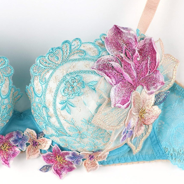 サルート Salute ブラジャー プッシュアップブラ 3/4 BCカップブラ 下着 ランジェリー ワコール Wacoal 花柄 フラワー柄 スワロフスキー セクシー 13シリーズ BTJ413